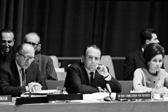 6 December 1966, The United Nations High Commissioner for Refugees, Prins Sadruddin Aga Khan, presenting his report to the Third Committee.