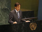 13 September 2007 - Sixty-first Session of the General Assembly, United Nations Headquarters, New York: Mr. Luis Enrique Chávez Basagoitia (Peru) introducing the draft resolution adopting the United Nations Declaration on the Rights of Indigenous Peoples.
