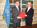 22 February 2007, Ratification of the International Convention for the Suppression of Acts of Nuclear Terrorism, United Nations Headquarters, New York: Mr. Juan Antonio Ya Ez-Barnuevo (Spain), depositing the instruments of ratification of the Convention.  