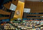 31 October 2003 - General Assembly, United Nations Headquarters, New York. A wide shot of the General Assembly while Secretary-General Kofi Annan is addressing the Assembly on the Convention Against Corruption. (Photo Credit: UN Photo/Eskinder Debebe)