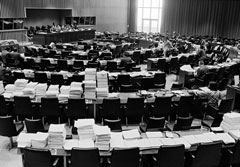 27 February 1981, A general view of the informal meeting of the Drafting Committee of Third United Nations Conference on the Law of the Sea in New York.