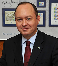 Dr. Bogdan Aurescu 