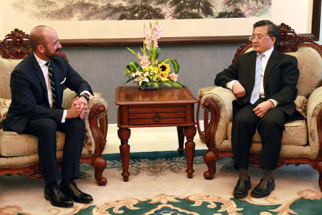 Mr. Serpa Soares meets with Mr. LIU Zhenmin, Vice Minister of Foreign Affairs of the People's Republic of China