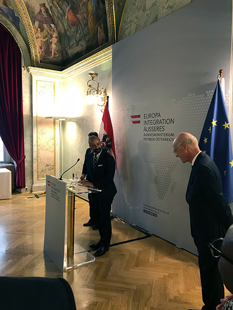 The Legal Counsel, Mr. Serpa Soares, expresses his gratitude to the Secretary-General of the Ministry for Foreign Affairs, Ambassador Johannes Peterlik, and the Legal Adviser of the Ministry, Ambassador Helmut Tichy, at a reception hosted by the Austrian Ministry for Foreign Affairs